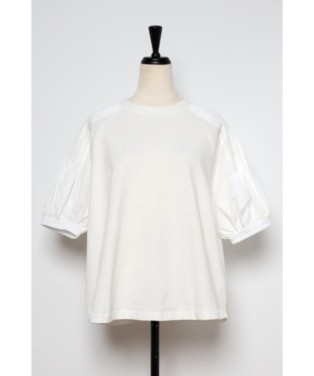袖プリーツTシャツ