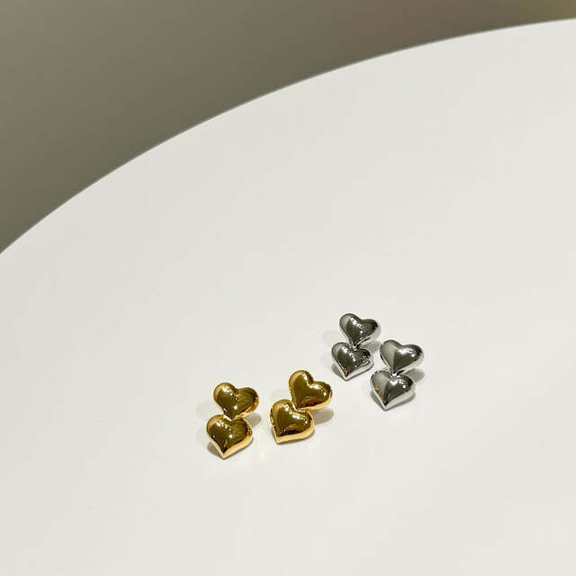 ぽってりダブルハートピアス/イヤリング